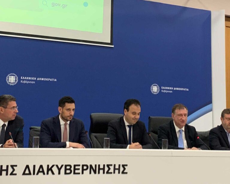 «Σήκωσε μανίκια» με την πρώτη ο Δημήτρης Παπαστεργίου