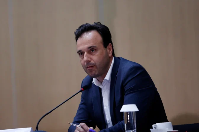 Δημήτρης Παπαστεργίου: Δεν θα αφήσουμε την ομάδα να καπελωθεί