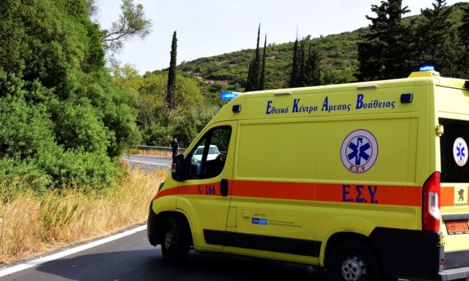 77χρονος έπεσε από το δέντρο που έκοβε και σκοτώθηκε σε χωριό των Τρικάλων