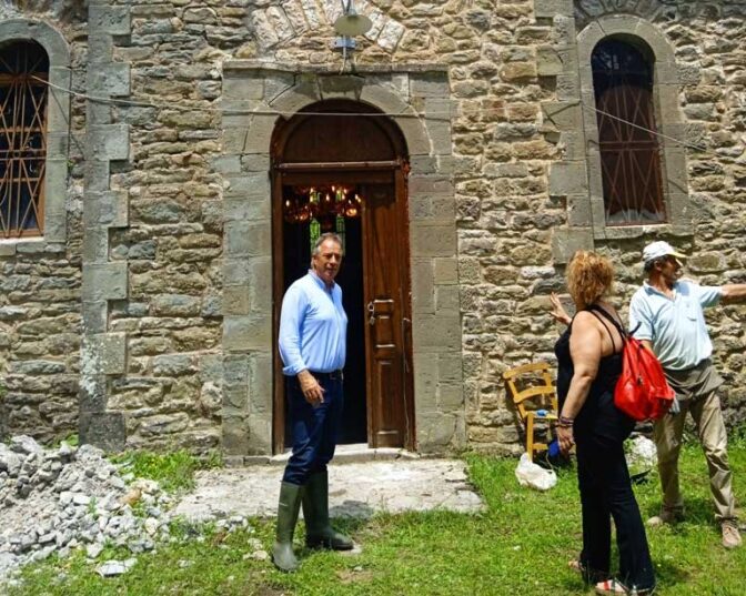 Την Ιερά Μονή Αγίας Τριάδος Δέσης διασώζει η Περιφέρεια Θεσσαλίας