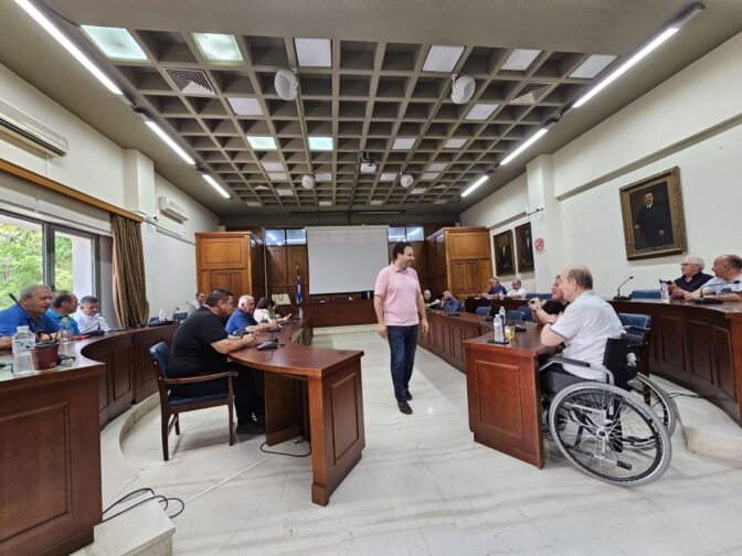 Ετοιμάζεται τραπέζι υψηλής πολιτικής γαστρονομίας στα Τρίκαλα