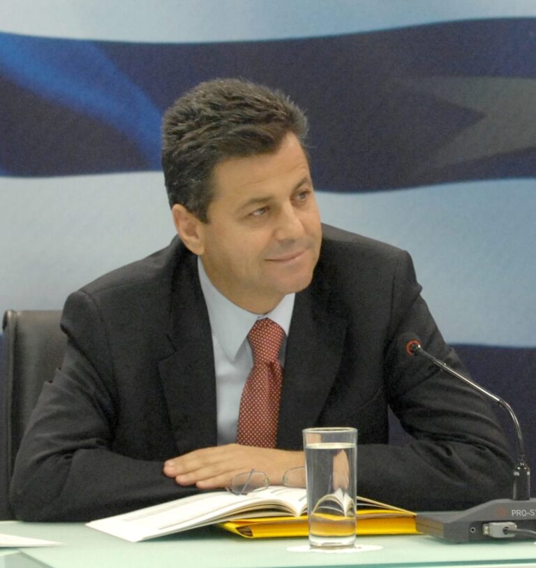 Τέλος και στο ενδεχόμενο να κατέλθει ως υποψήφιος Δήμαρχος ο Νίκος Λέγκας