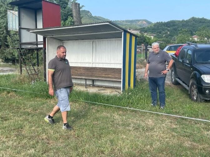 Προβολείς στο γήπεδο Διάβας από την  Περιφέρεια Θεσσαλίας 