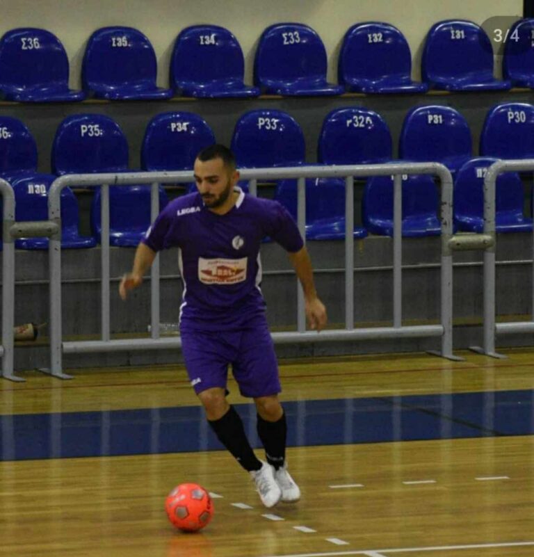 Ανανέωσε ο πρώτος σκόρερ της Υπεροχής Τρικάλων Νίκος Λάμπουρας