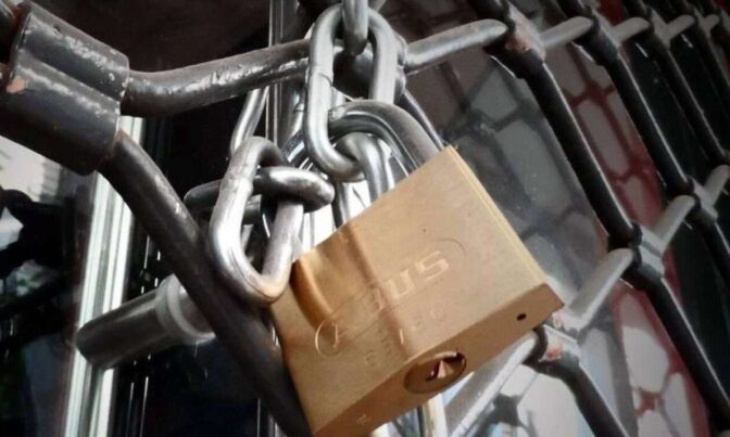 «Λουκέτο» σε τραπεζικό κατάστημα στην Καλαμπάκα