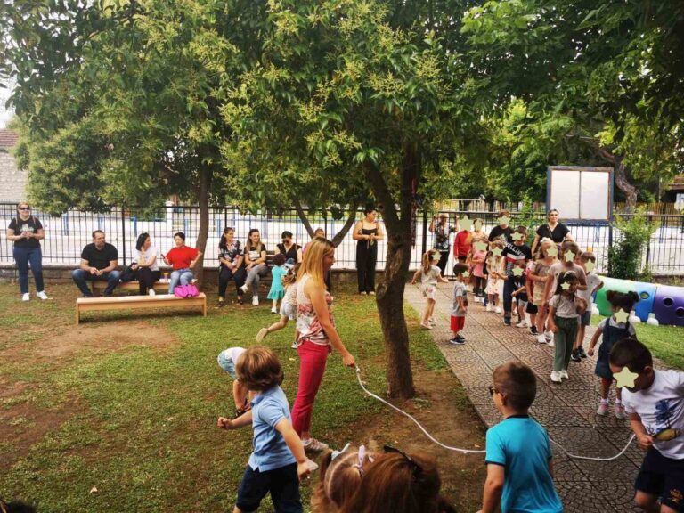 Καλοκαιρινή εκδήλωση στον παιδικό σταθμό «ΑΕΡΟΣΤΑΤΟ» του Δήμου Τρικκαίων