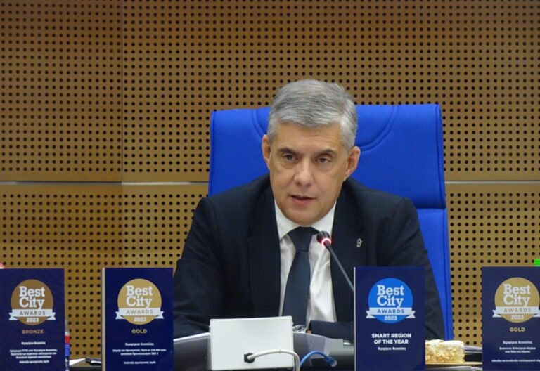 Καταγγελίες για εμπρησμό από τον Κώστα Αγοραστό