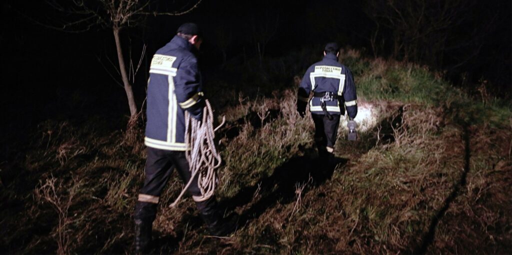 Άγραφα: Τον βρήκαν ξημερώματα πεσμένο στο γκρεμό