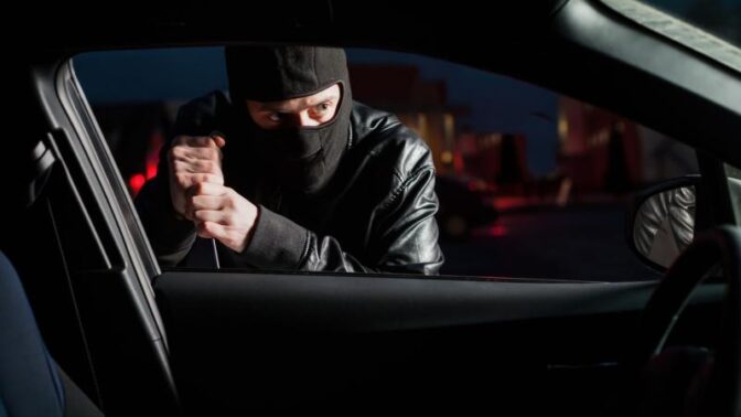 Γνωστός Τρικαλινός μαντράς σε κύκλωμα που έκλεβε οχήματα