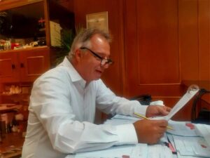 Μιχαλάκης στην Βουλή; Στο επίκεντρο έργα και αποφάσεις