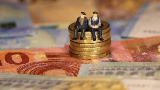 12 μέτρα για συντάξεις, μισθούς και απασχόληση