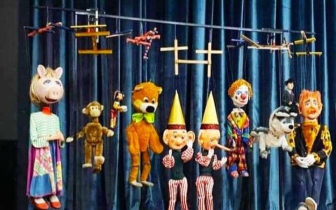 Θέατρο Σκιών και Μαριονέτες για τα παιδιά σε χωρά των Τρικάλων