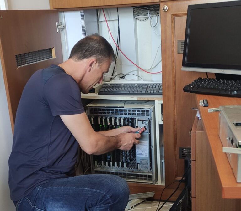 Αποκαταστάσθηκε η βλάβη στο τηλεφωνικό κέντρο του Δημαρχείου Μετεώρων