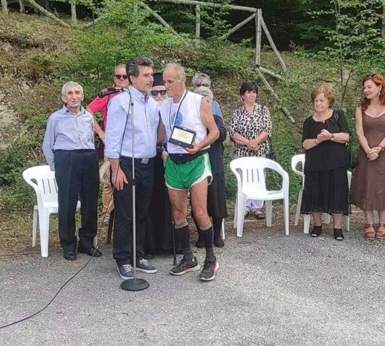 Υποδέχτηκαν τον μαραθωνοδρόμο τους στο Λογγά Καλαμπάκας