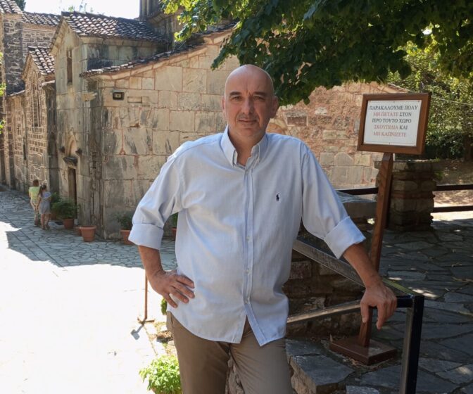 Συνεχίζει με τον Χήρα ο Περικλής Μητρονάτσιος