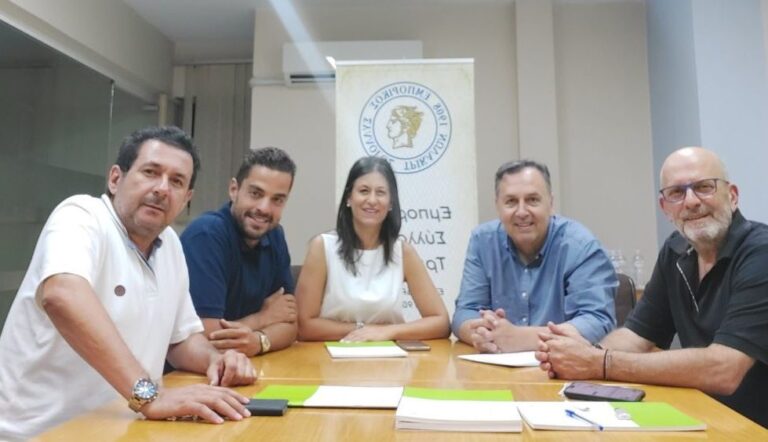 Συνάντηση για τα ζητήματα της αγοράς στη διάρκεια του Μύλου των Ξωτικών