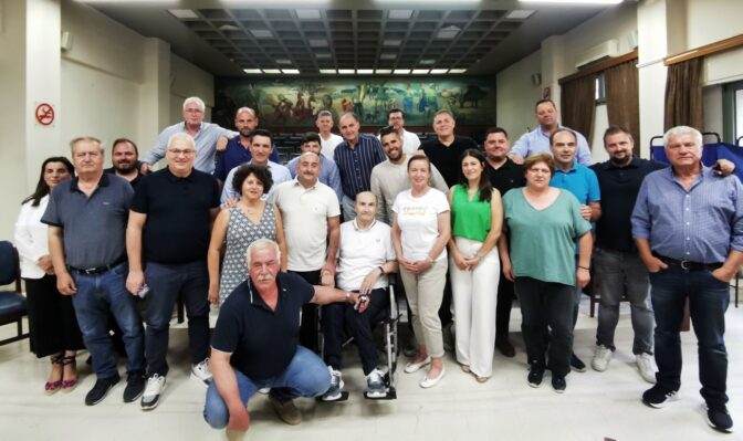 «Μαύρα σύννεφα» σκεπάζουν τα ...Παπαστεργάκια