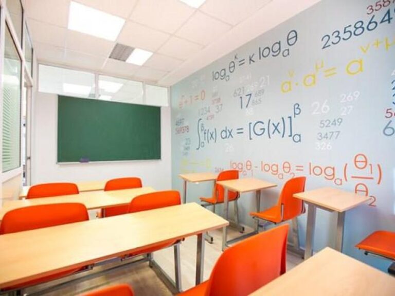 Τρίκαλα: Στα θρανία των φροντιστηρίων ξανά οι μαθητές και μαθήτριες  