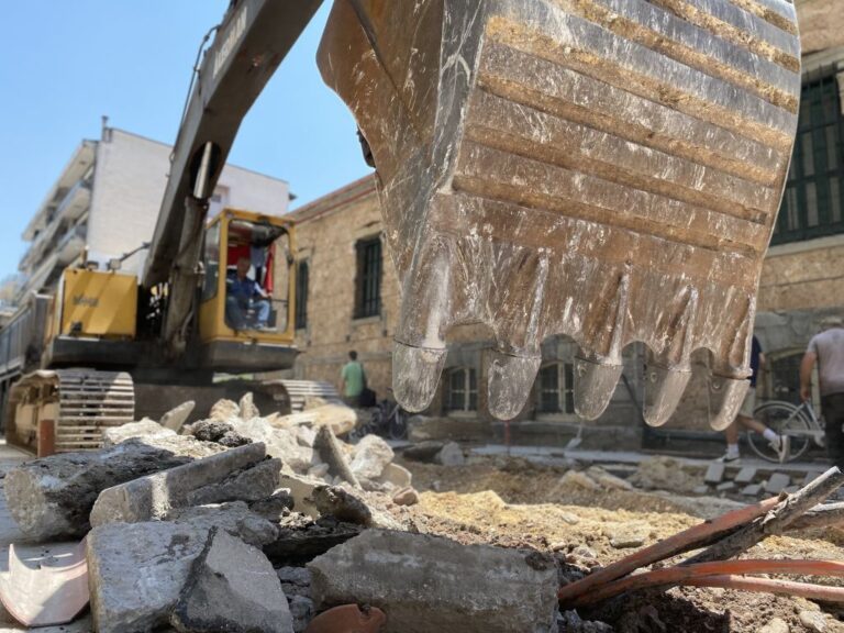 Η ταλαιπωρία των έργων φέρνει μειώσεις δημοτικών τελών σε Τρικαλινές επιχειρήσεις
