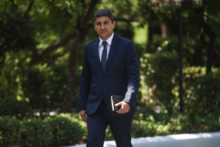 Διήμερη η επίσκεψη του ΥπΑΑΤ Λευτέρη Αυγενάκη στα Τρίκαλα