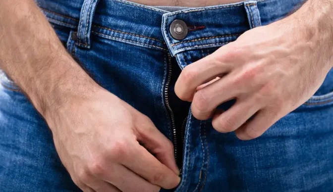 Αναστάτωση στα Τρίκαλα από άνδρα που ...αυνανιζόταν δημόσια!