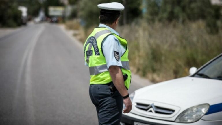 Ανατροπή και ανάφλεξη δικύκλου στην Ε.Ο. Τρικάλων - Λαρίσης