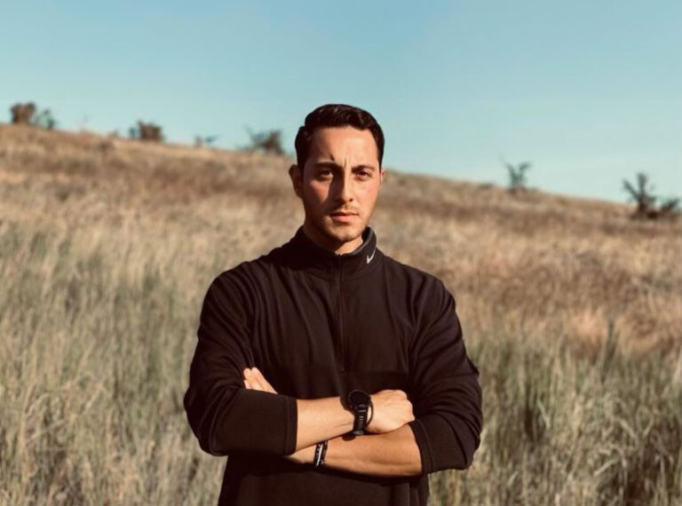 Υποψήφιος Δημοτικός Σύμβουλος ο TOM2 με το Νίκο Σακκά!