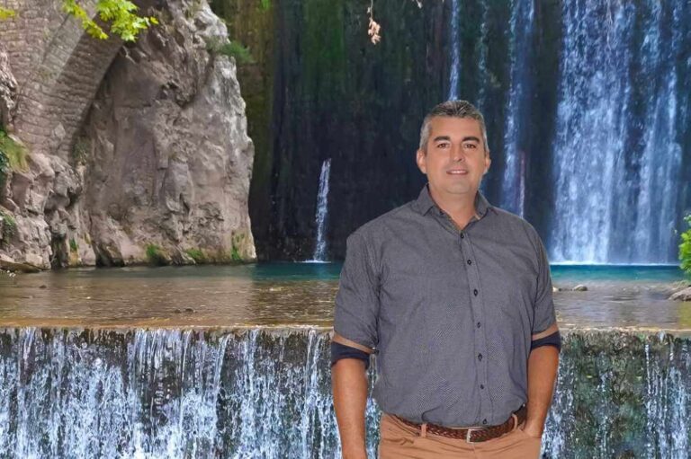 Ο Χήρας Γεώργιος επιλέγει “Πορεία στο Μέλλον”