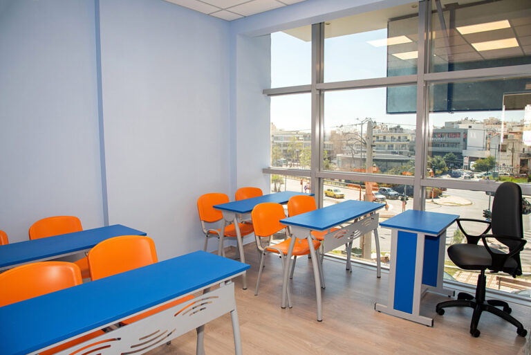 Κλειστά τα φροντιστήρια και σήμερα