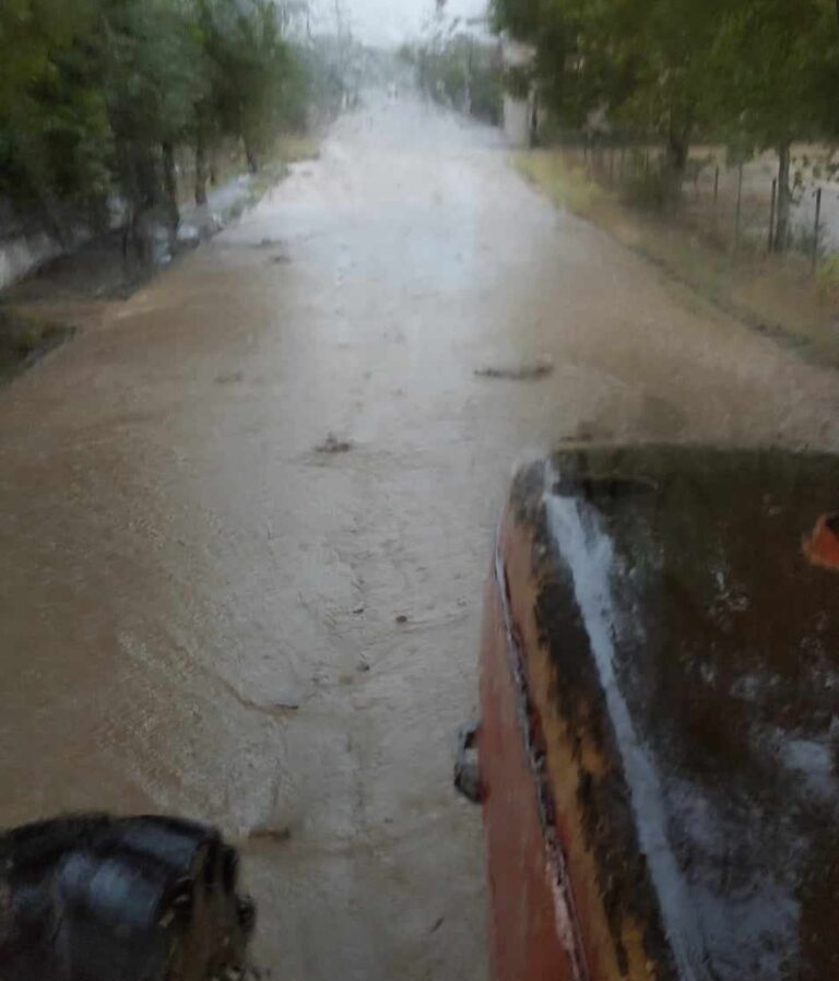 Δραματικές στιγμές για το Λογγάκι – Σημειώθηκε κατολίσθηση (φωτό – βίντεο)