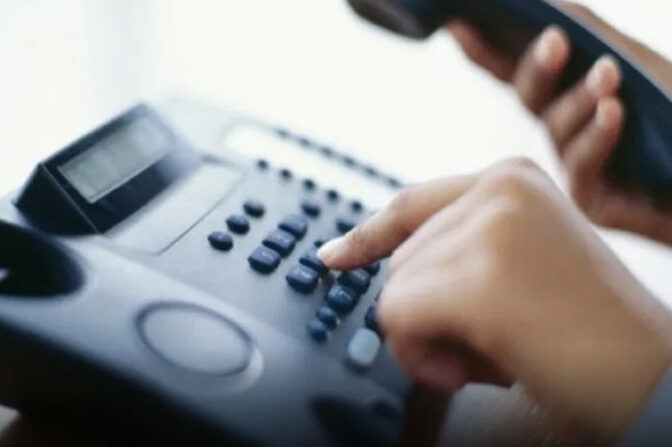 Μπλοκαρισμένα από τις κλήσεις τα τηλέφωνα έκτακτης ανάγκης στα Τρίκαλα