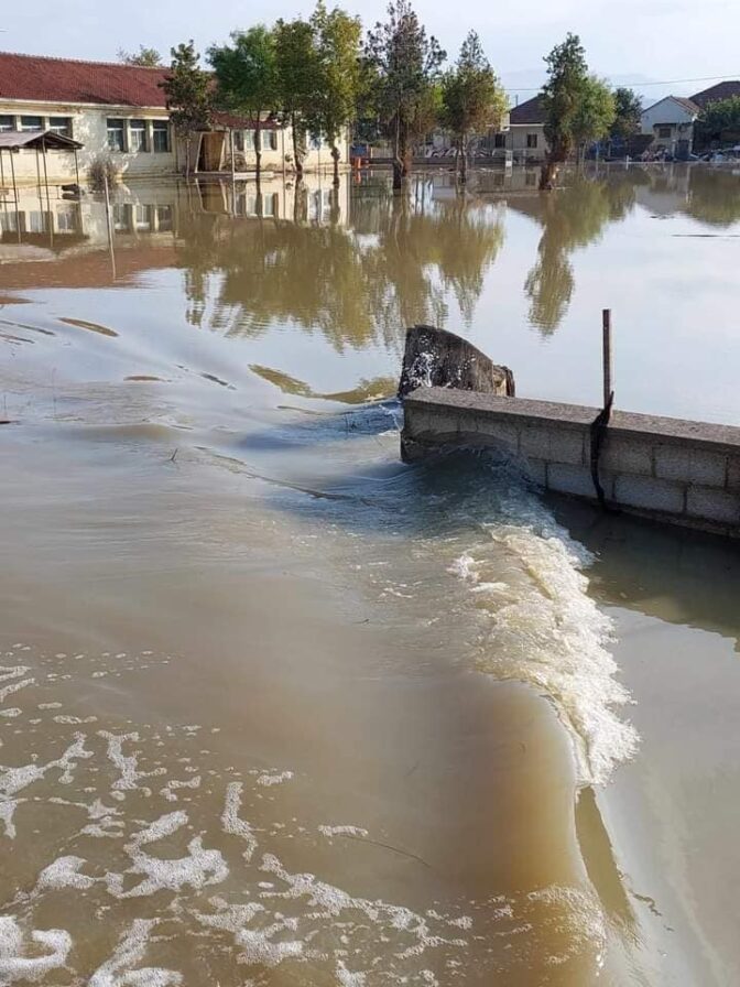 Ξαναπλημμυρίζει η Μεταμόρφωση Καρδίτσας (φωτο)