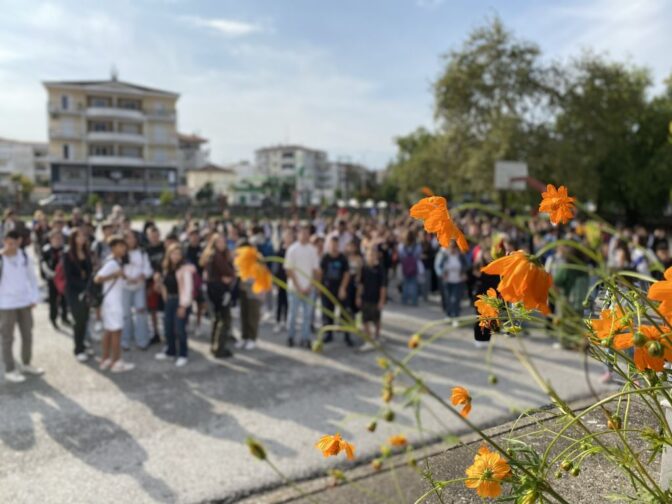Με διάχυτη αισιοδοξία ότι θα ξεπεραστούν πολύ σύντομα τα προβλήματα που δημιούργησε η θεομηνία