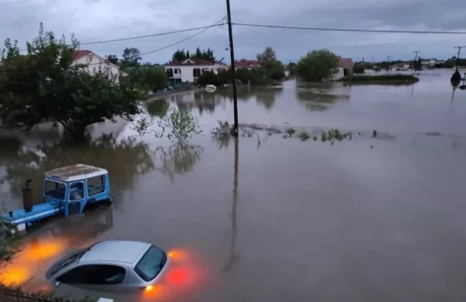 Καρδίτσα: Μήνυμα 112 για εκκένωση στον οικισμό Αμπελώνα