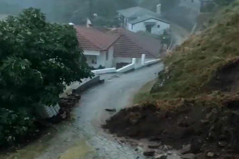 Κακοκαιρία Daniel: Νεκρός κτηνοτρόφος στον Βόλο – Ένας αγνοούμενος