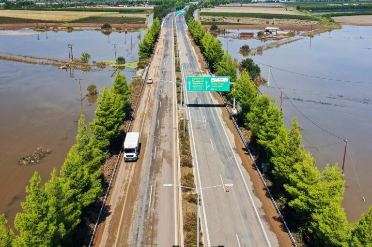 Σημαντικές αλλαγές στην κίνηση οχημάτων στην ΠΑΘΕ στη Λάρισα