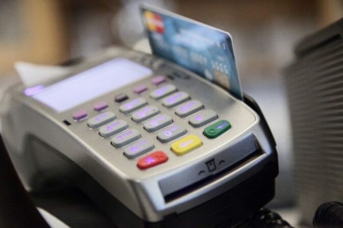 Αρχίζει το «σαφάρι» για τα POS