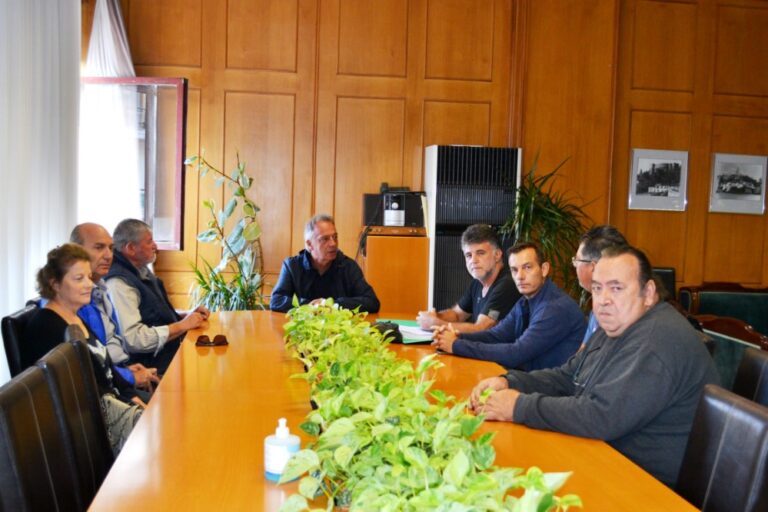 Τι είπαν με τον αντιπεριφερειάρχη Χρ. Μιχαλάκη οι κάτοικοι Βαλομανδρίου