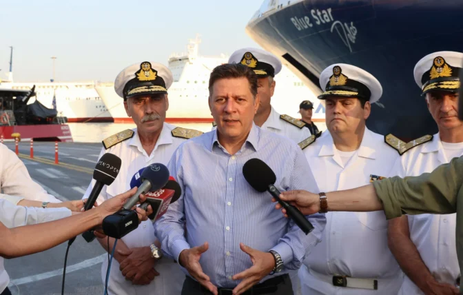 Παραιτήθηκε ο υπουργός Ναυτιλίας Μιλτιάδης Βαρβιτσιώτης