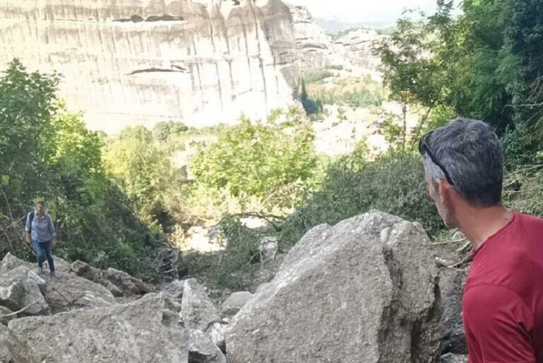 Κλιμάκιο του υπουργείου επισκέφθηκε το Καστράκι για εκτιμήσεις των κατολισθήσεων