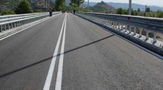 Έκλεισε προληπτικά και η γέφυρα της Σαρακίνας... 