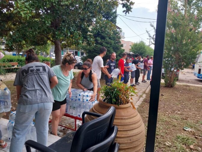 Επιτροπή πλημμυροπαθών Μεγάλων Καλυβίων: Συγκέντρωση διαμαρτυρίας στη ΠΕ Τρικάλων τη Δευτέρα