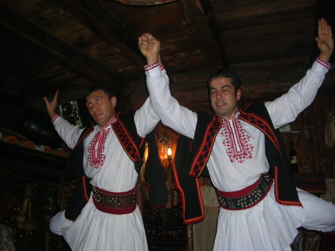 Ε ρε, γλέντια!