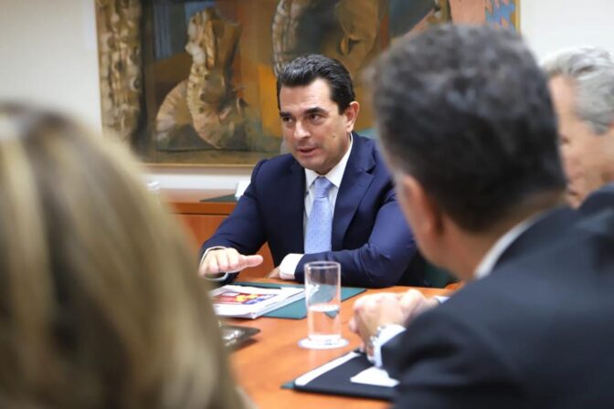 Συνάντηση Σκρέκα με τον Σύνδεσμο Ελληνικών Βιομηχανιών Τροφίμων