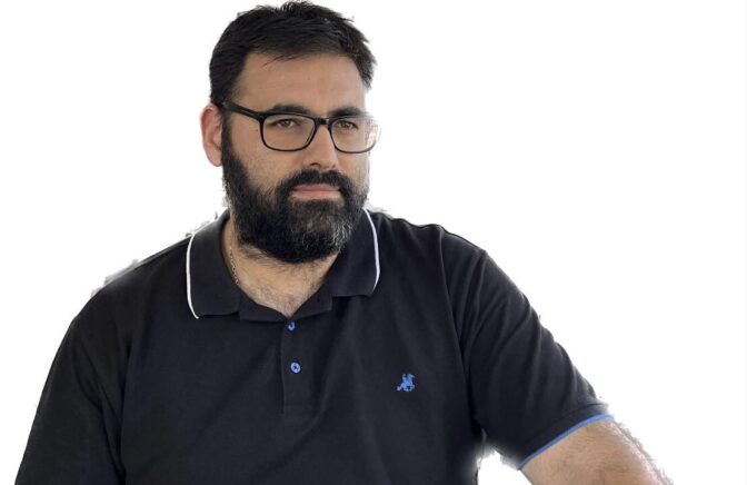 Μάκης Παπαγεωργίου: Ψύχραιμος, γνώστης και πάντα σε ετοιμότητα