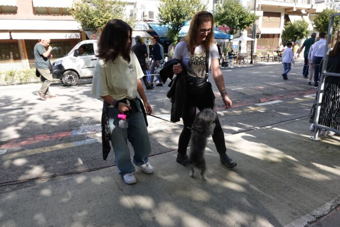 Με τα κατοικίδιά τους και στην παρέλαση οι Τρικαλινοί