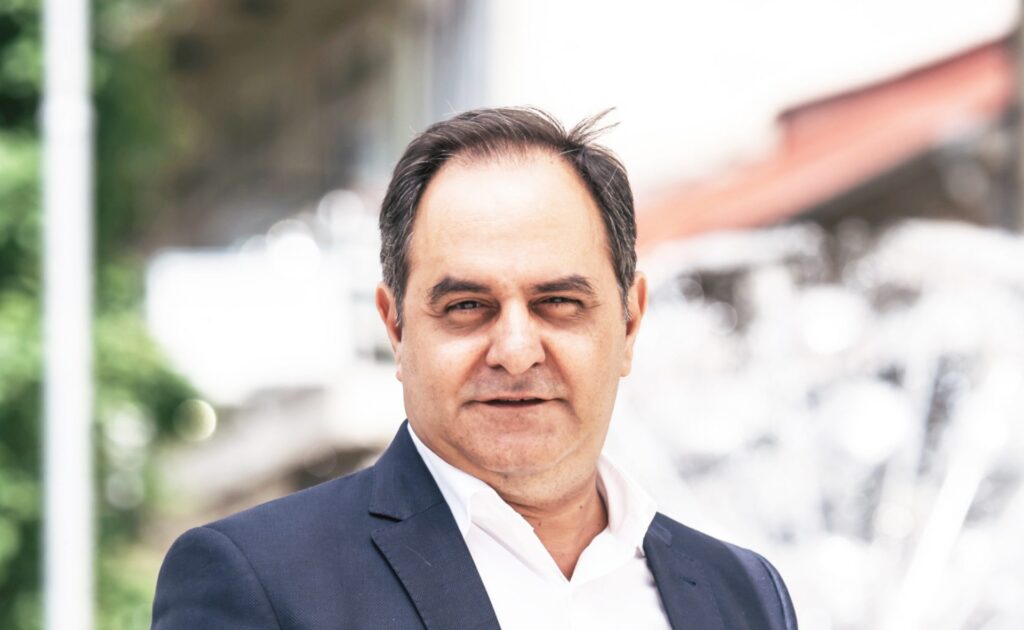 Φαίνεται να ανανεώνει θητεία ο Β. Τσιάκος στον Δήμο Καρδίτσας