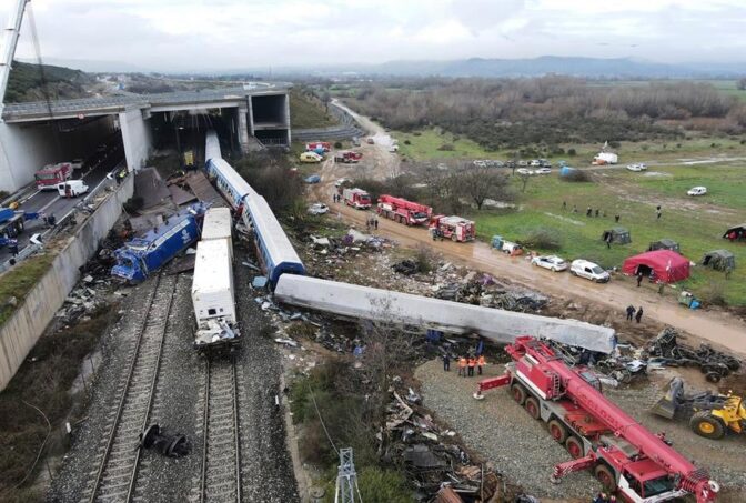 Δυστύχημα Τεμπών: Απαγόρευση εξόδου για πρώην αναπληρωτή διευθύνοντα σύμβουλο του ΟΣΕ
