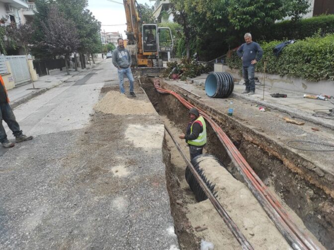 Ξεκίνησε το αντιπλημμυρικό έργο και στην περιοχή πλατείας Βουβής