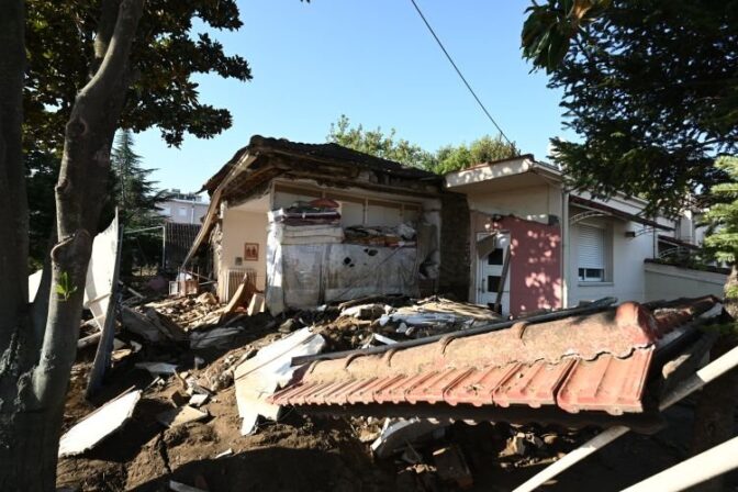 Που και πως δόθηκαν 100 στρώματα από δωρεά σε Τρικαλινούς πλημμυροπαθείς;